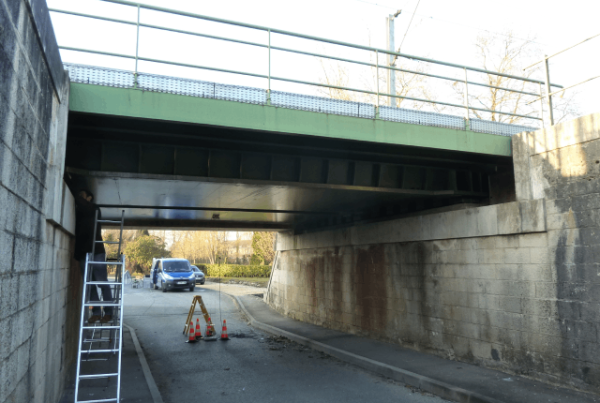 Calculs Dynamiques de Ponts Courts